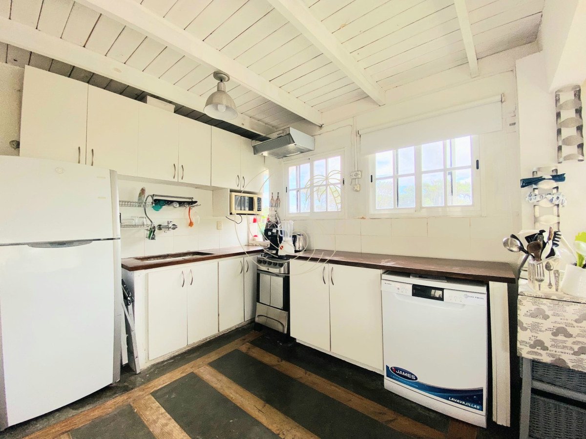 Casa ID.21092647 - Excelente Casa de 4 Dormitorios en Montoya, La Barra