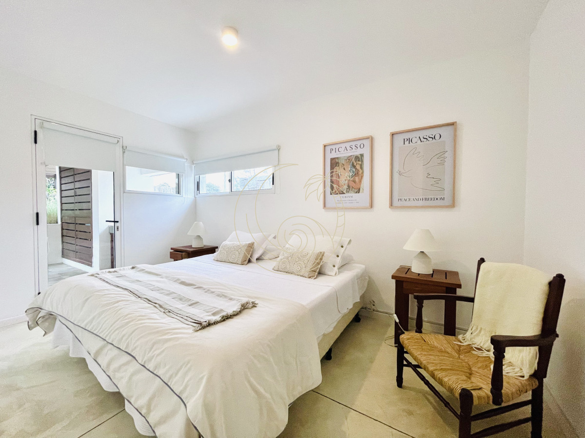 Casa ID.21092859 - Excelente Casa de 5 Dormitorios en Manantiales, Punta del Este