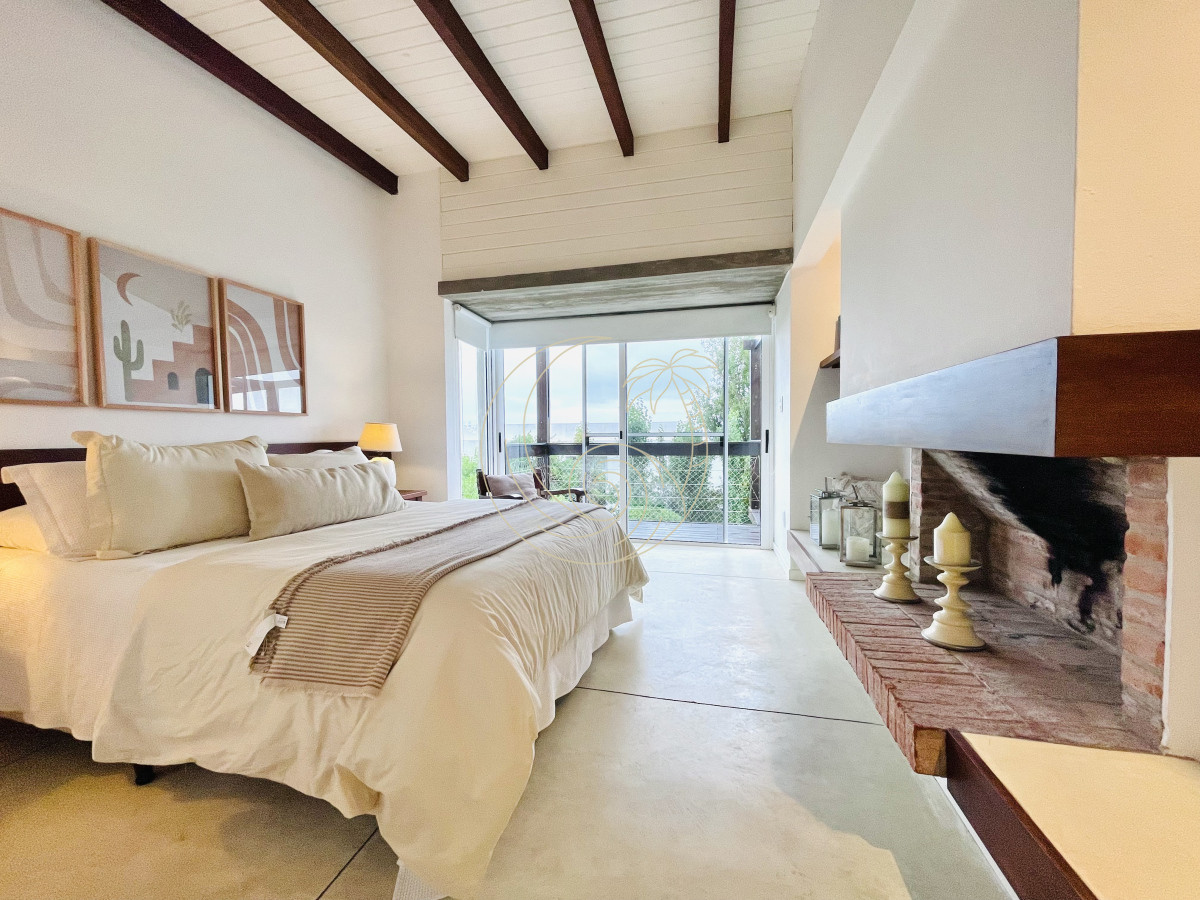 Casa ID.21092859 - Excelente Casa de 5 Dormitorios en Manantiales, Punta del Este
