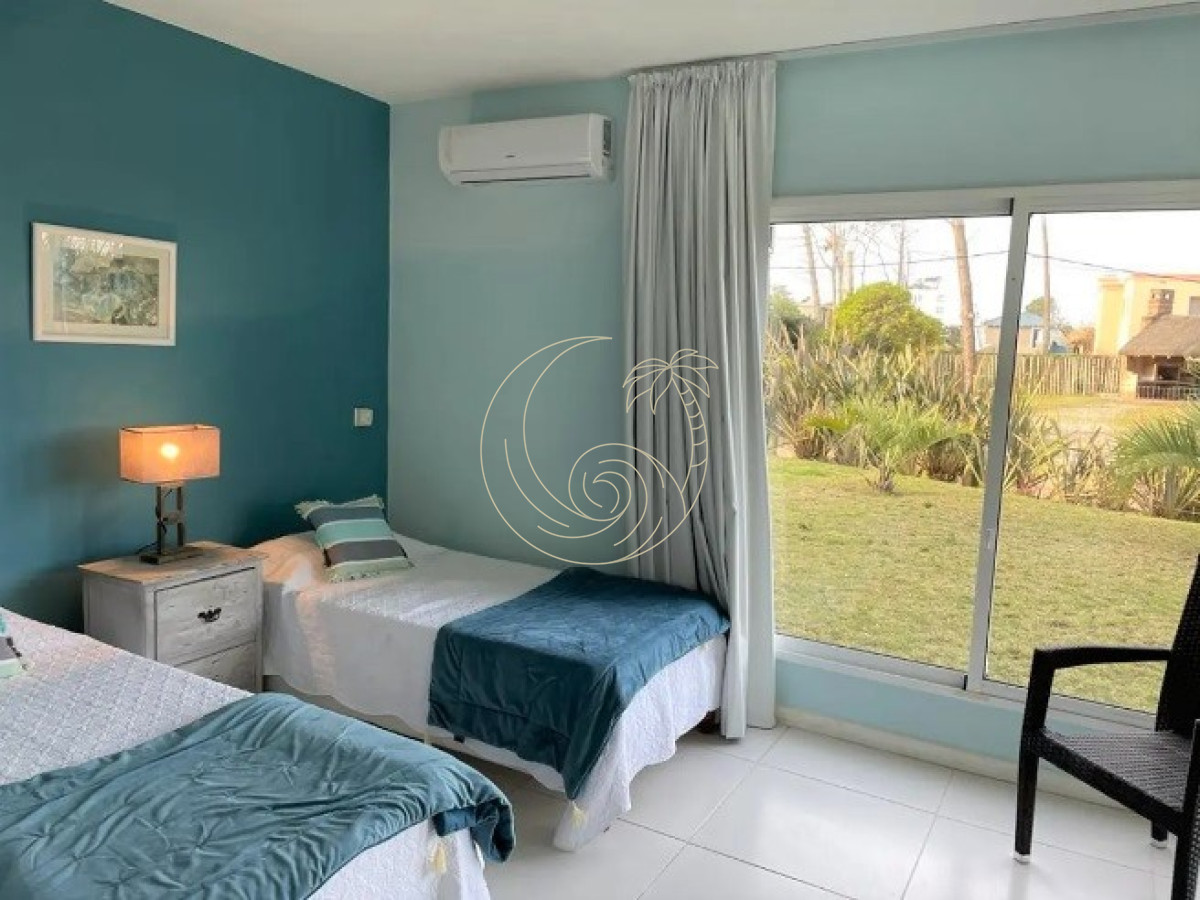 Casa ID.21092865 - Excelente Casa de 6 Dormitorios y Piscina en Montoya, La Barra