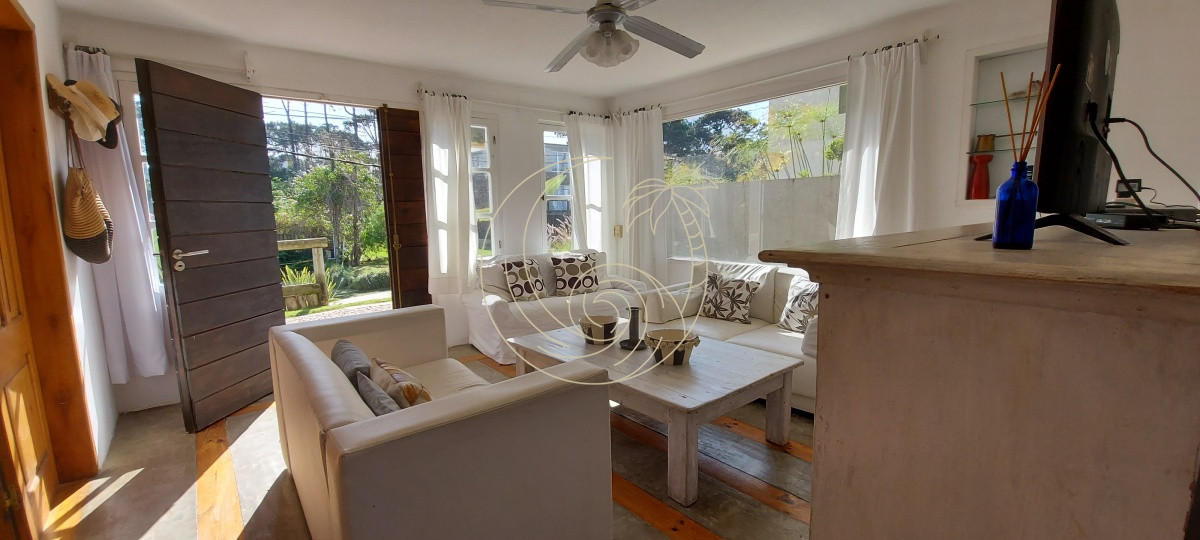 Casa ID.21092647 - Excelente Casa de 4 Dormitorios en Montoya, La Barra