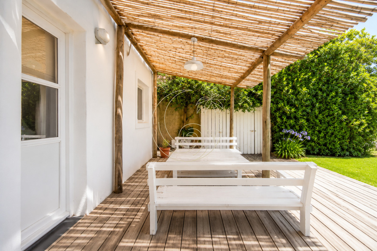 Casa ID.21092881 - Excelente Casa de 4 Dormitorios con Piscina y Parrillero en Montoya, La Barra