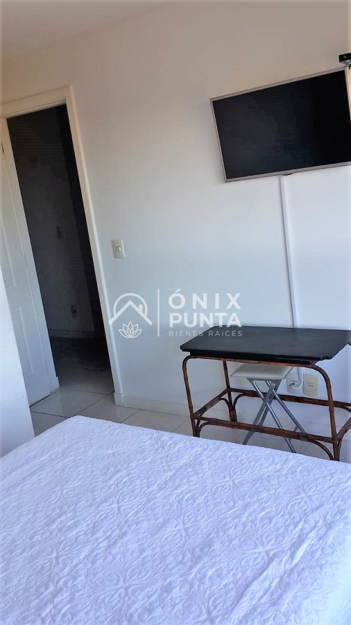 Apartamento ID.74 - Apartamento de 1 Dormitorio en Venta - Roosevelt, Punta del Este