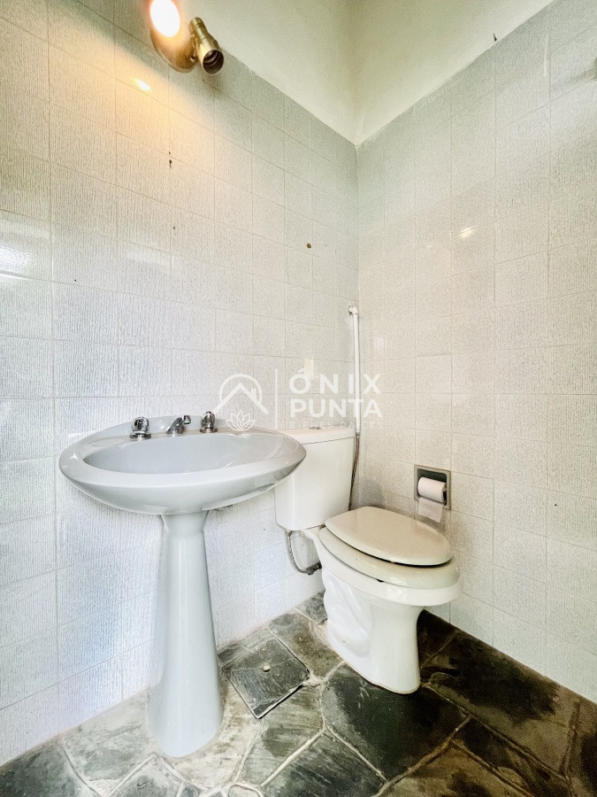 Casa ID.75 - Casa de 4 Dormitorios, Parrillero y Piscina a pocos metros del Mar - Playa Mansa