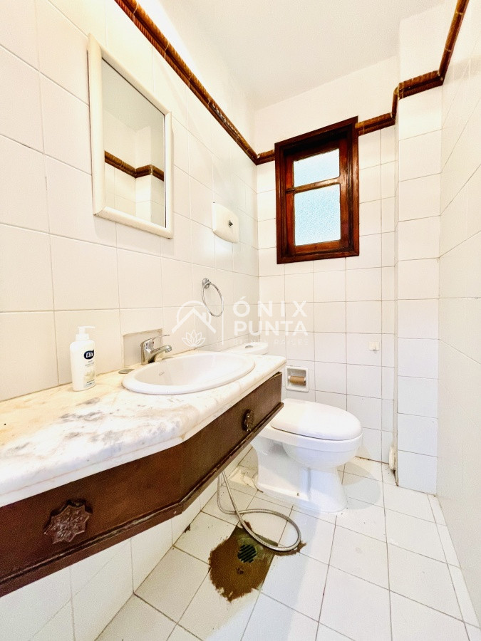 Casa ID.63 - Casa de 4 Dormitorios en La Barra, Punta del Este