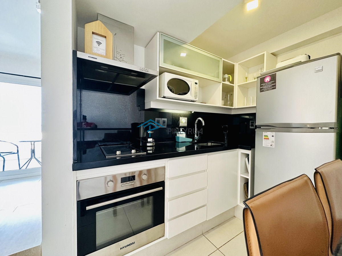 Apartamento ID.230 - Moderno Monoambiente con Vista al Mar en Venta, Península de Punta del Este