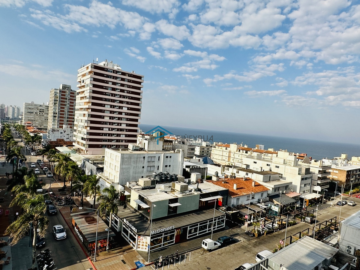 Apartamento ID.230 - Moderno Monoambiente con Vista al Mar en Venta, Península de Punta del Este