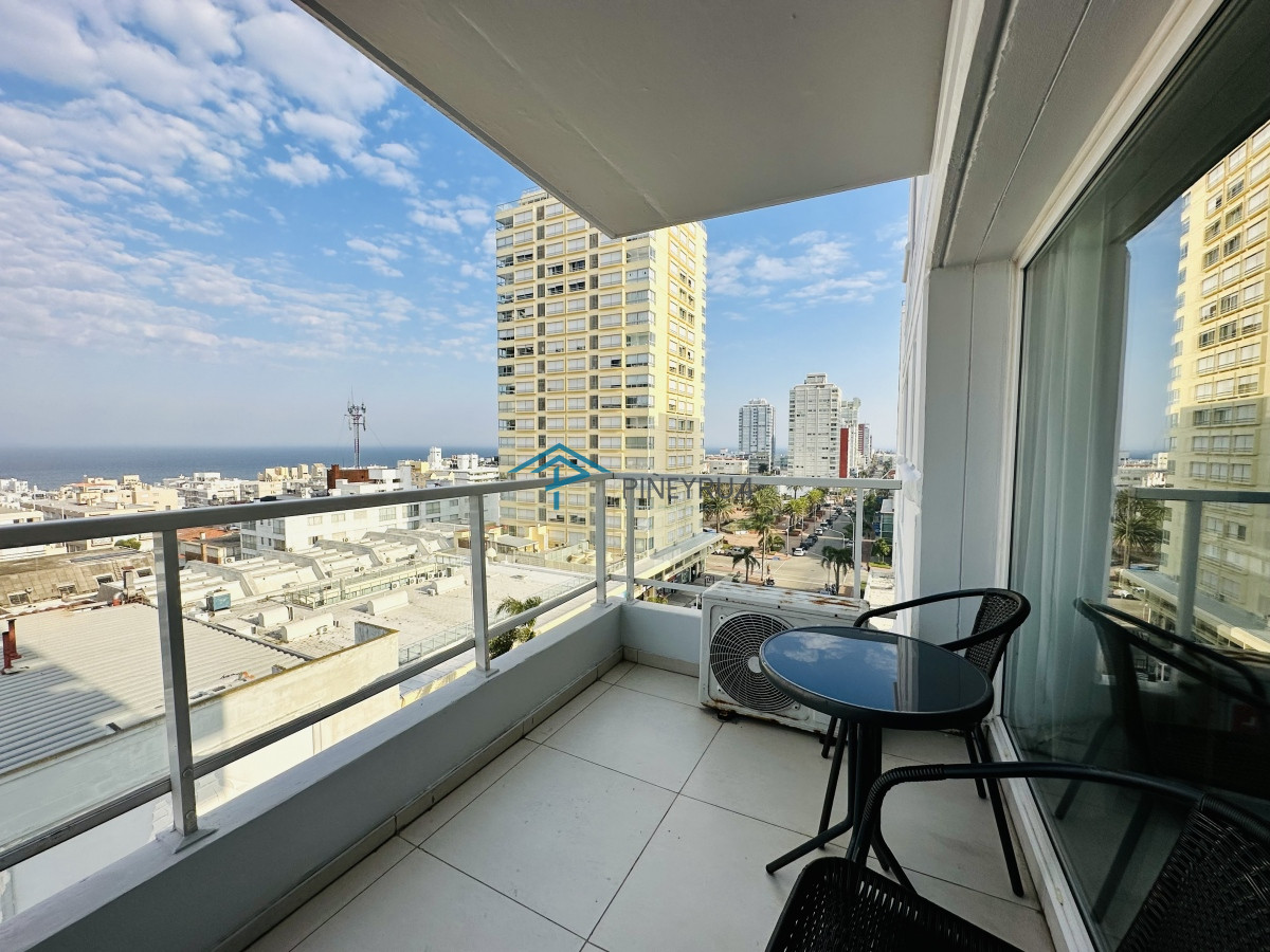 Apartamento ID.230 - Moderno Monoambiente con Vista al Mar en Venta, Península de Punta del Este