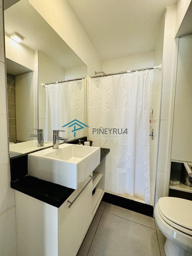 Apartamento ID.230 - Moderno Monoambiente con Vista al Mar en Venta, Península de Punta del Este