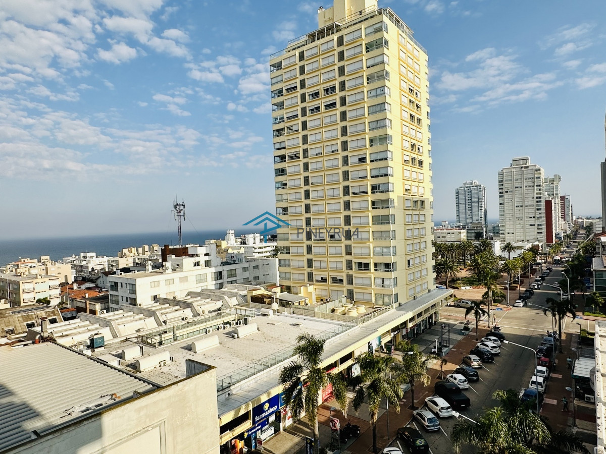 Apartamento ID.230 - Moderno Monoambiente con Vista al Mar en Venta, Península de Punta del Este
