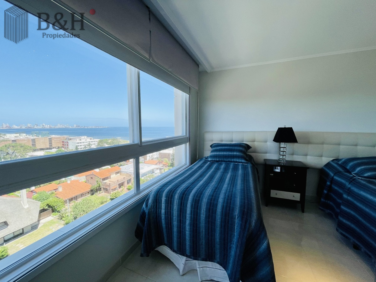 Apartamento ID.1397 - Alquiler temporario de excelente apartamento en torre Le Jardin de Playa Mansa, Punta del Este
