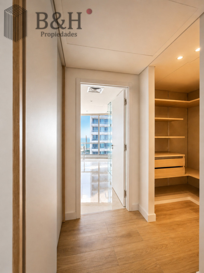 Apartamento ID.7698 - Espectacular Apartamento 3 Dormitorios y Dependencia, Trump Tower, Punta del Este, Brava