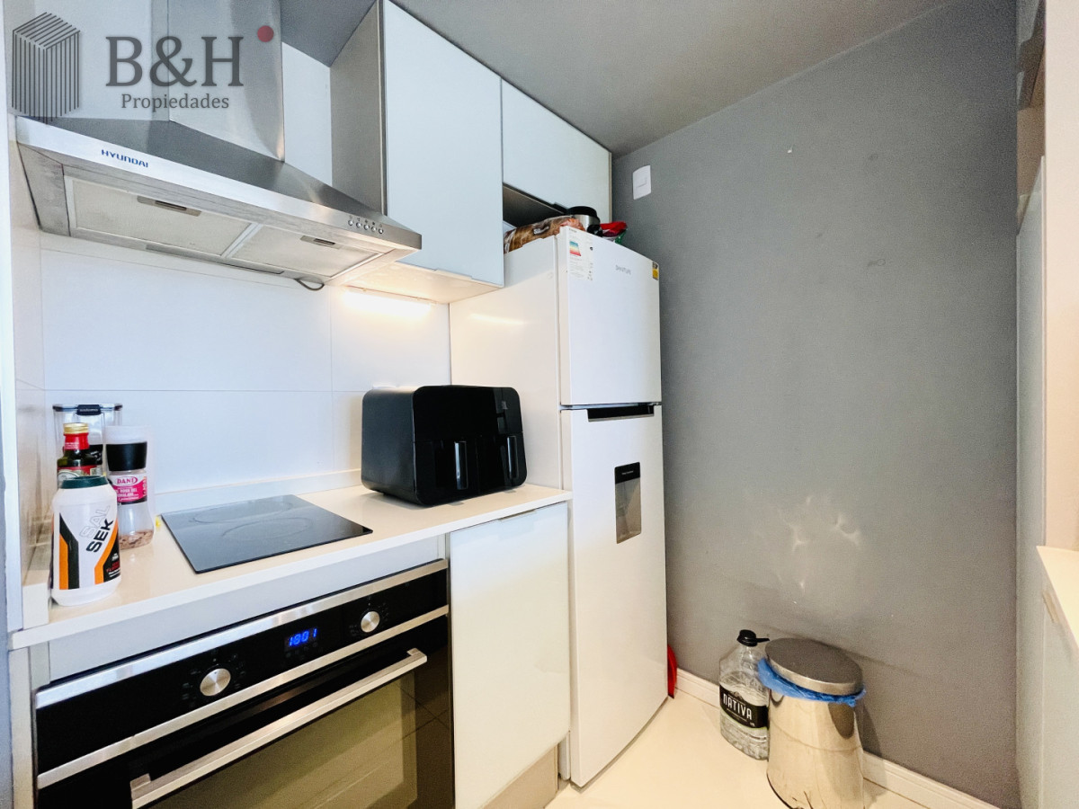 Apartamento ID.6993 - Alquiler Anual, Apartamento Moderno de 1 Dormitorio en Torre con servicios, Punta del Este 