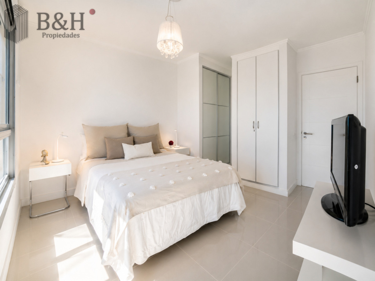 Apartamento ID.3561 - Apartamento de 2 Dormitorios y Medio en Forest Tower - Punta del Este