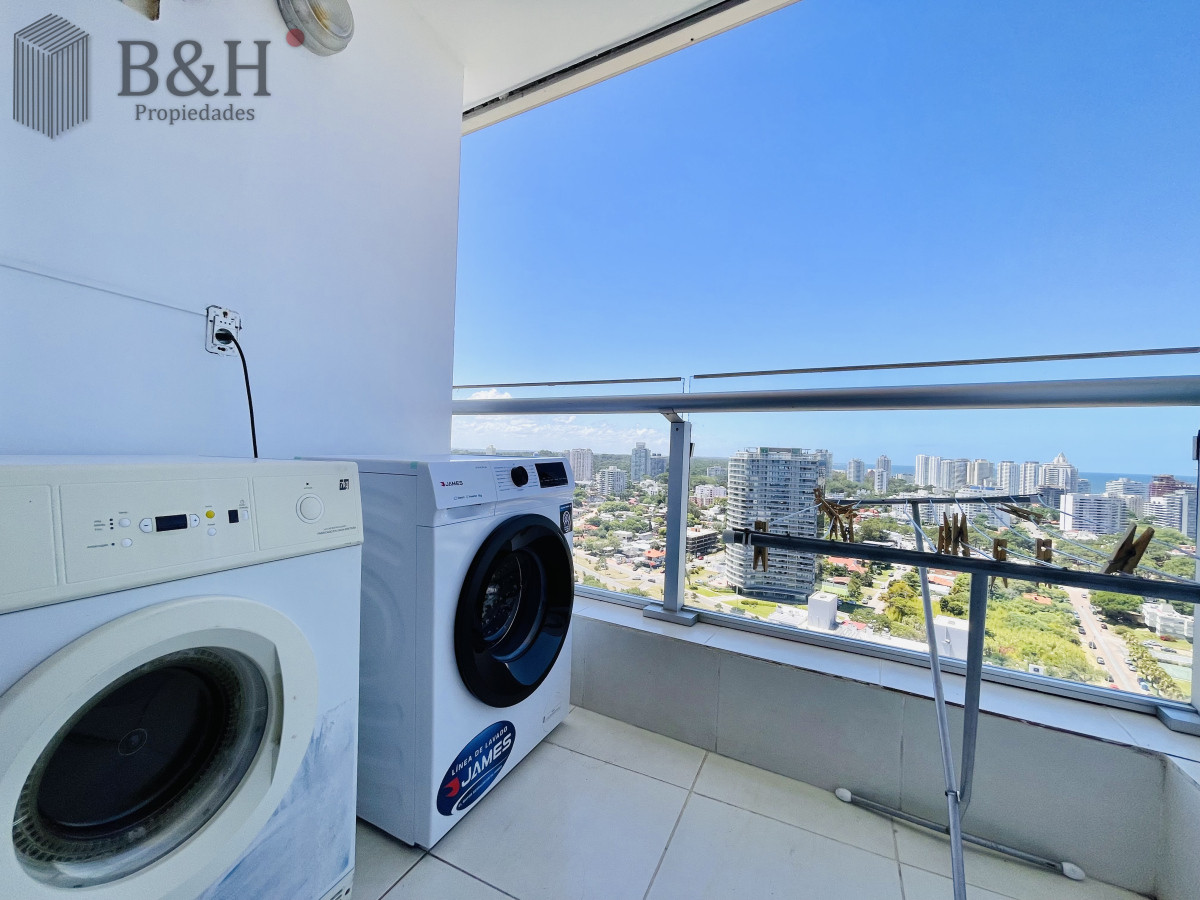 Apartamento ID.4492 - Excelente Apartamento de 2 Dormitorios con Vista al Mar, Playa Mansa