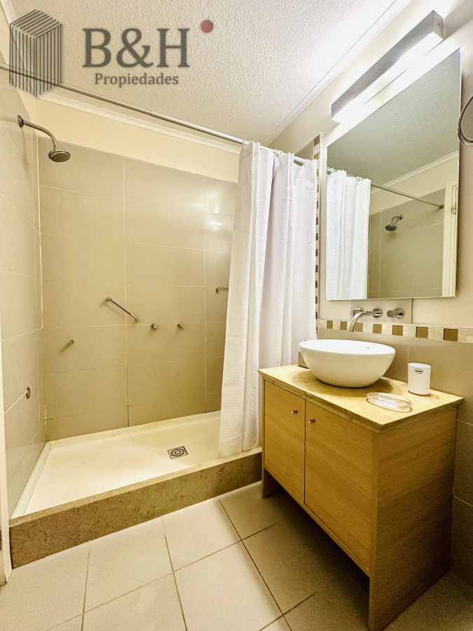 Apartamento ID.5748 - Apartamento de 3 Dormitorios en Playa Brava, Ocean Drive