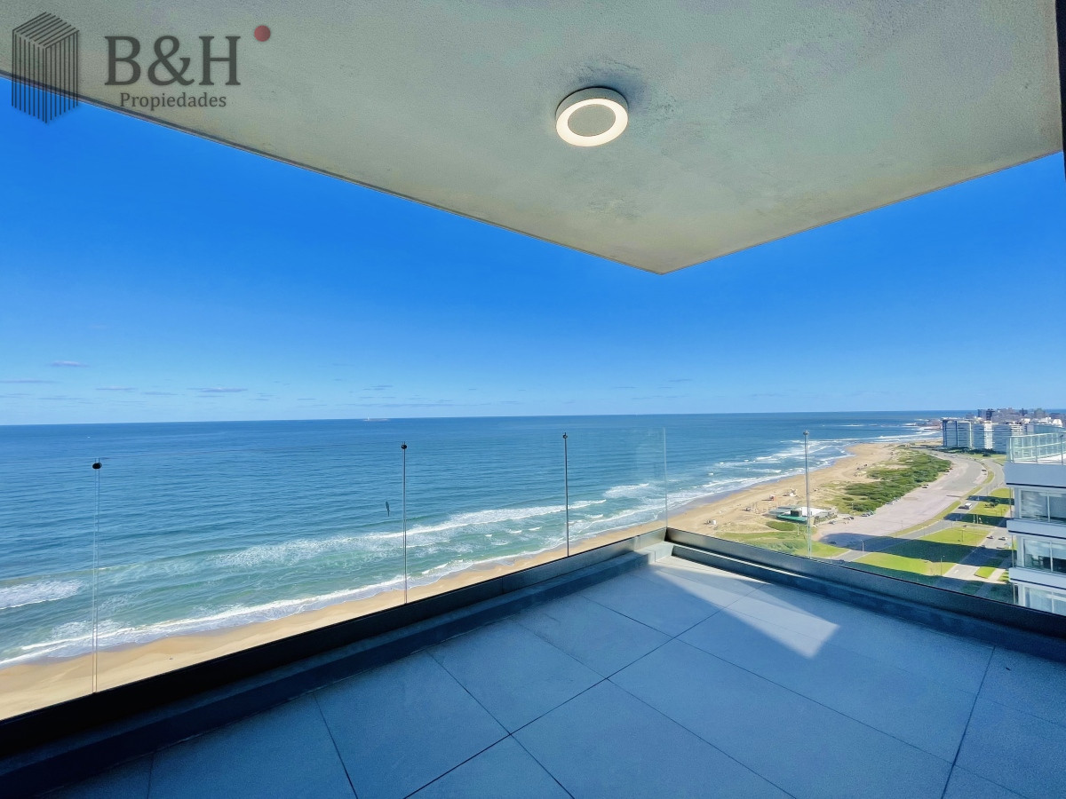 Apartamento ID.8158 - Exclusiva planta unificada Penthouse a estrenar en venta Playa Brava, Punta del Este