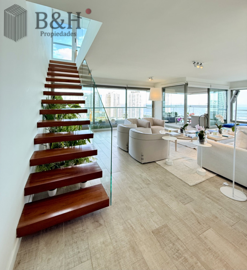 Apartamento ID.6402 - Apartamento Penthouse finamente decorado de 3 dormitorios con parrillero propio en alquiler temporario, Roosevelt Brava, Punta del Este
