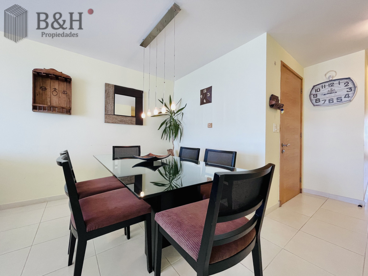 Apartamento ID.4492 - Excelente Apartamento de 2 Dormitorios con Vista al Mar, Playa Mansa