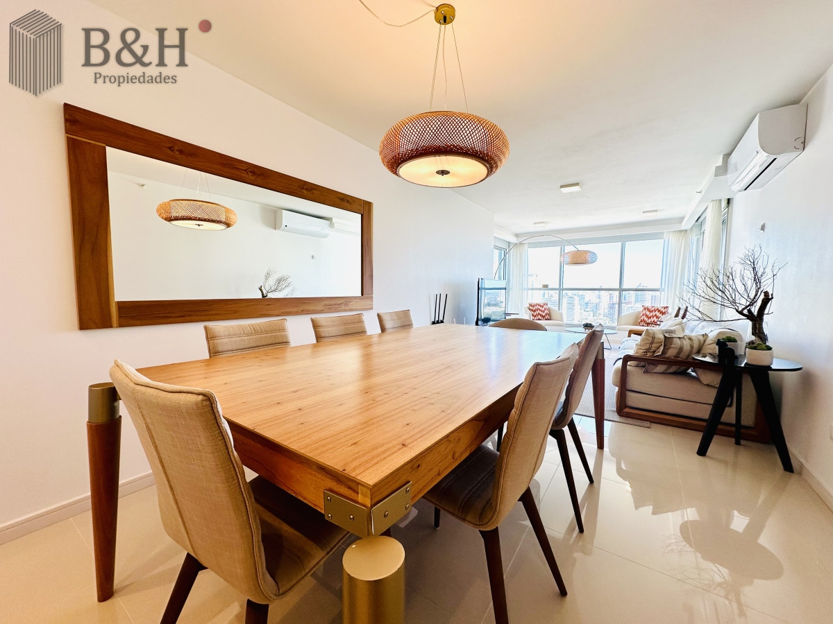 Apartamento ID.3369 - Alquiler de temporada de apartamento en playa Brava de 2 dormitorios mas dependencia de servicio