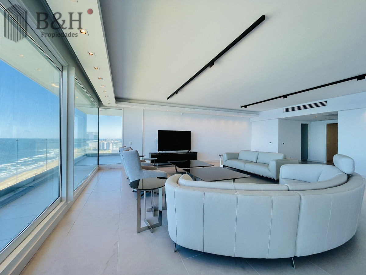Apartamento ID.8158 - Exclusiva planta unificada Penthouse a estrenar en venta Playa Brava, Punta del Este