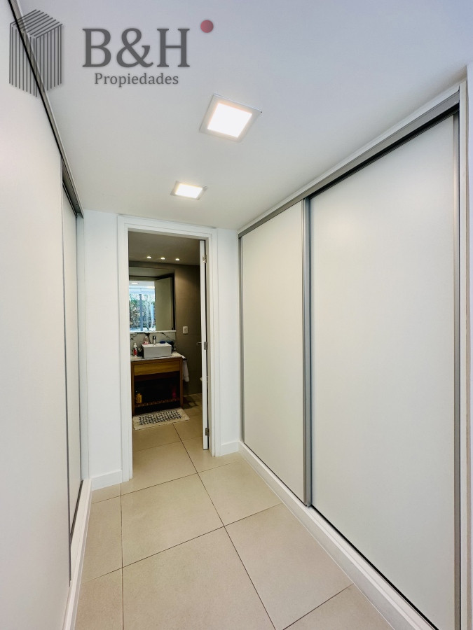 Apartamento ID.6877 - Venta y Alquiler temporario de apartamento moderno de dos dormitorios con parrillero en Punta Ballena