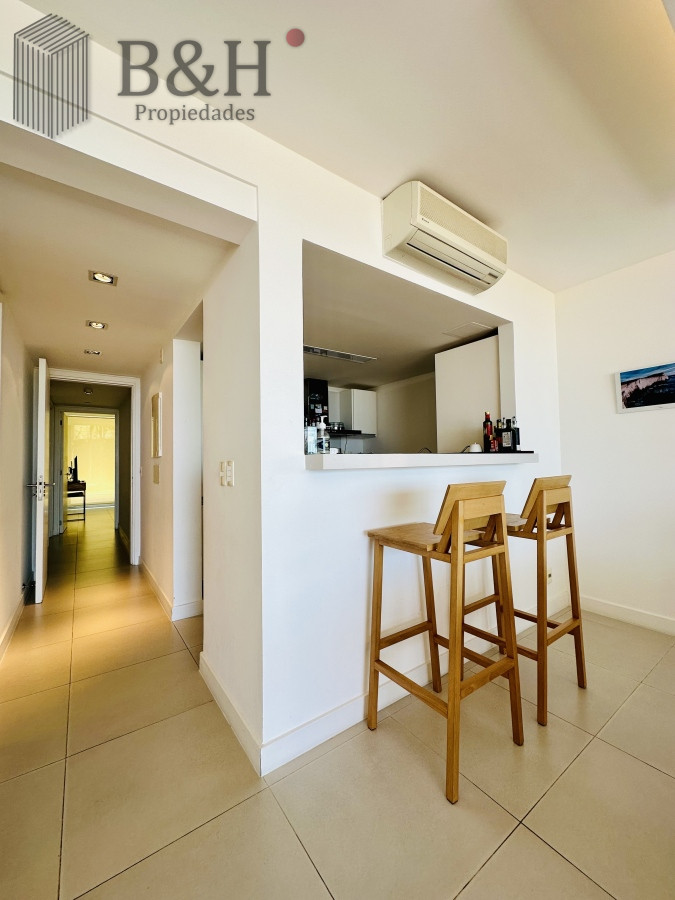 Apartamento ID.6877 - Venta y Alquiler temporario de apartamento moderno de dos dormitorios con parrillero en Punta Ballena