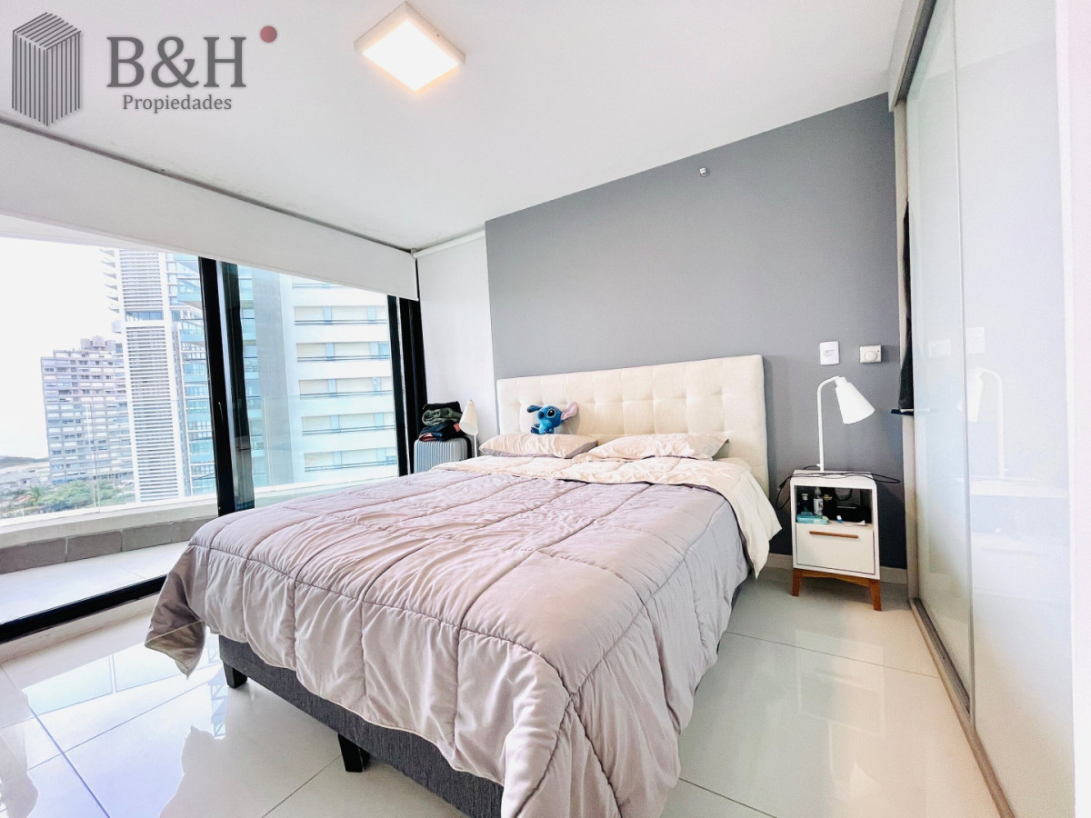 Apartamento ID.6993 - Alquiler Anual, Apartamento Moderno de 1 Dormitorio en Torre con servicios, Punta del Este 