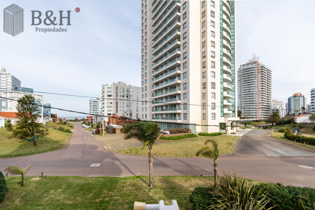 Brava - GoPunta - Portal Inmobiliario de Punta del Este - Maldonado