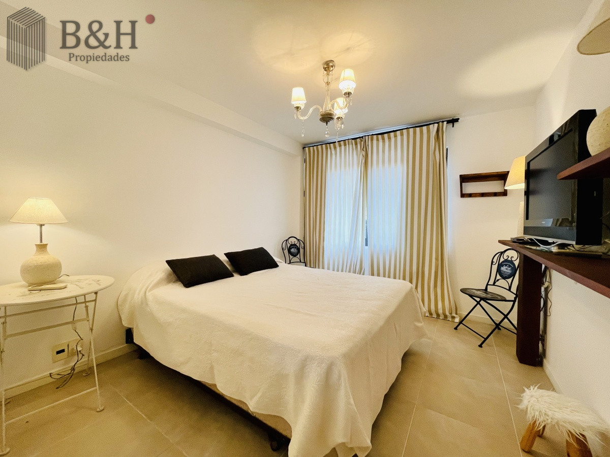 Apartamento ID.1543 - Venta y alquiler de apartamento de dos dormitorios con parrillero de uso exclusivo en Punta Ballena