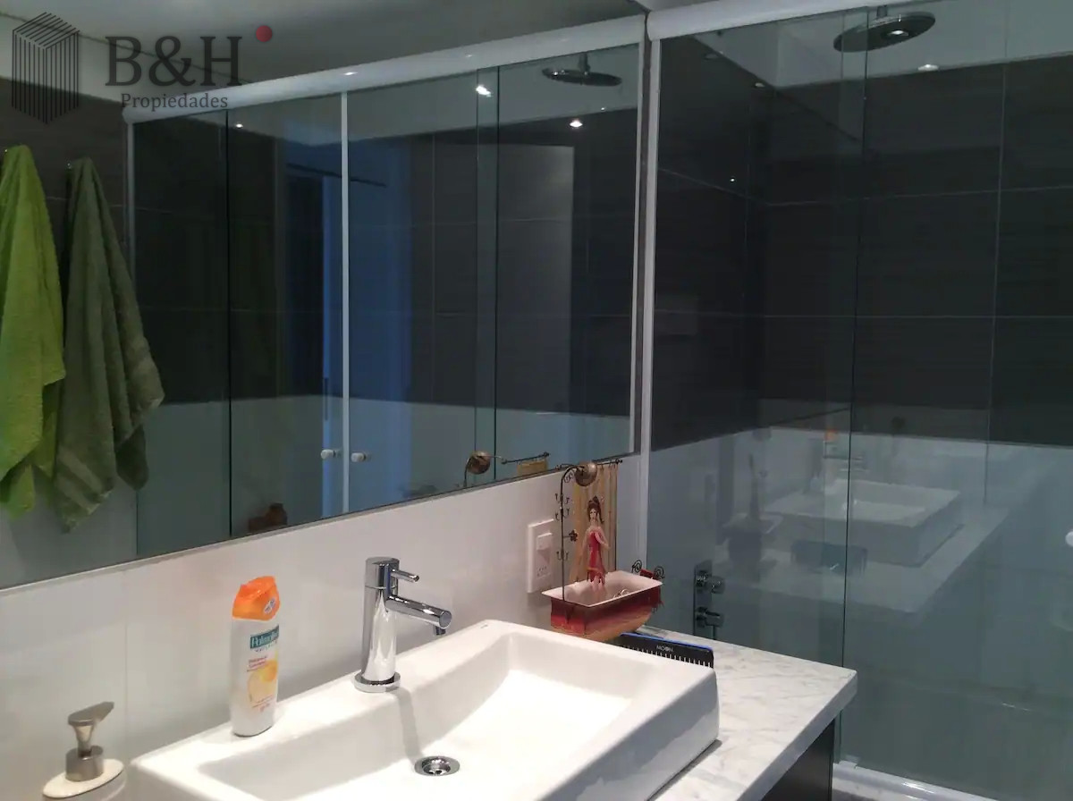 Apartamento ID.443 - Venta y alquiler de moderno departamento de tres dormitorios más dependencia a pasos de Playa Brava