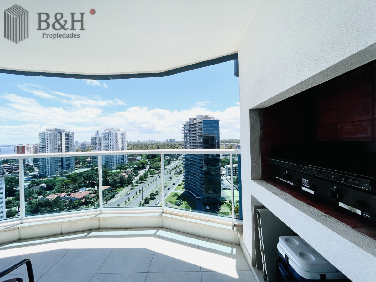 Apartamento ID.1717 - Alquiler temporario de apartamento piso alto de dos dormitorios con parrillero a gas en terraza, Playa Mansa 