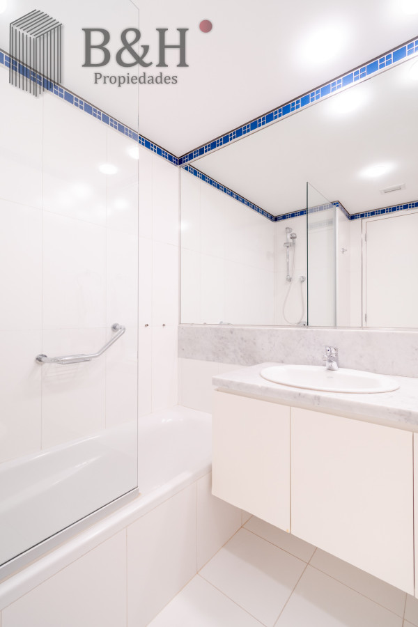 Apartamento ID.466 - Alquiler temporario de departamento premiun de tres dormitorios mas dependencia de servicio, Playa Brava