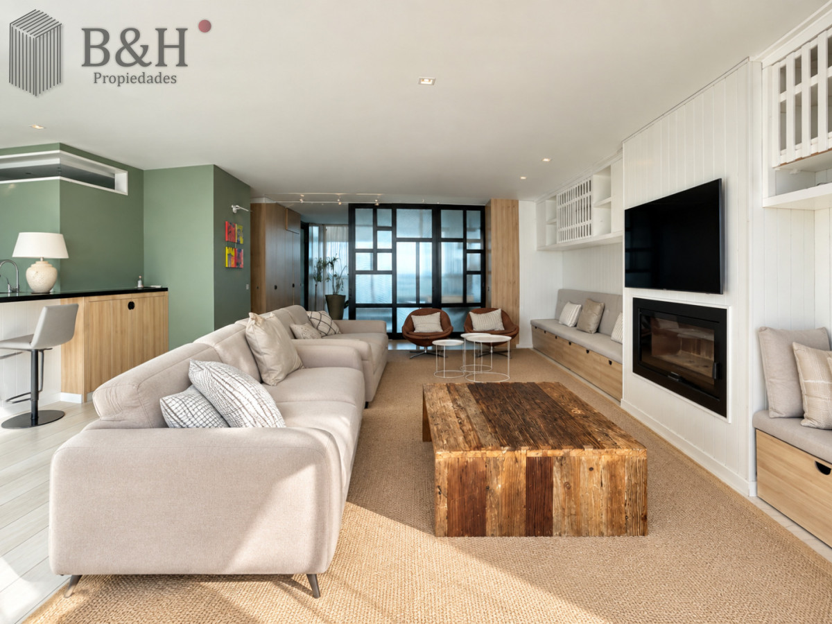 Apartamento ID.8147 - Penthouse Dúplex 5 Suites en Torre Imperiale, con Piscina Privada, Barbacoa y Vista al Mar. Playa Brava, Punta del Este
