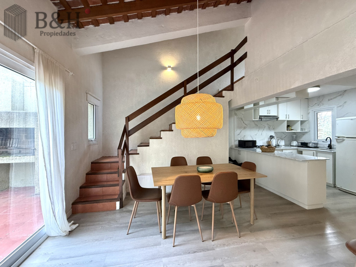 Apartamento ID.6829 - Alquiler anual o invernal de apartamento dúplex con parrillero propio en Rincón del Indio