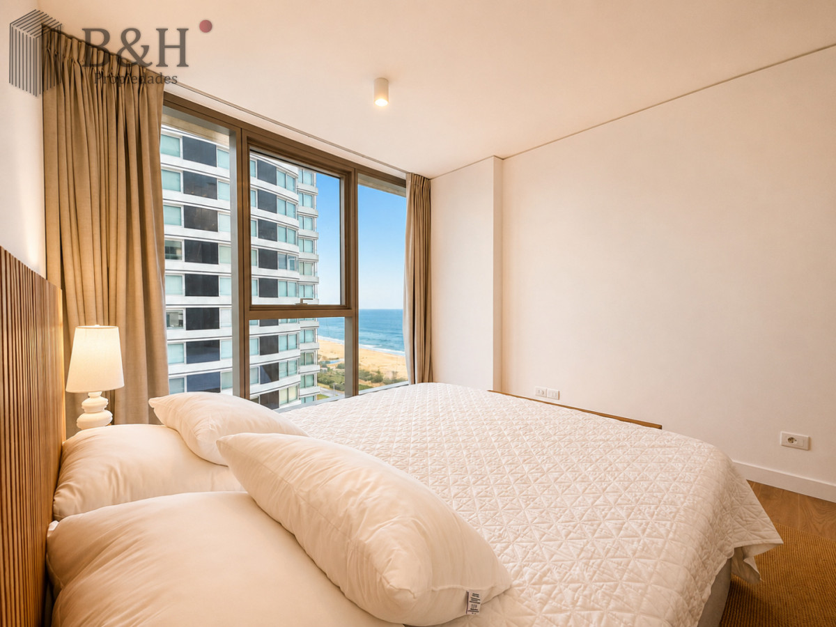 Apartamento ID.7698 - Espectacular Apartamento 3 Dormitorios y Dependencia, Trump Tower, Punta del Este, Brava