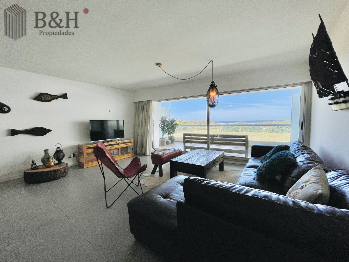 Apartamento ID.3421 - Alquiler temporario de Apartamento de 2 Dormitorios en edificio Silente Playa Brava