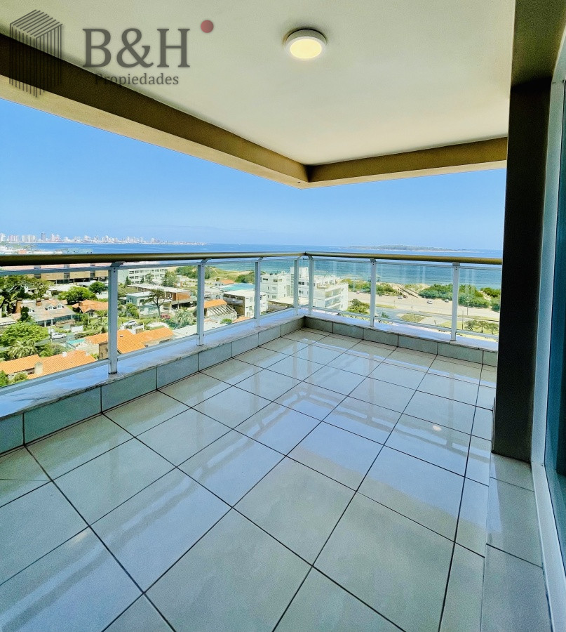 Apartamento ID.1397 - Alquiler temporario de excelente apartamento en torre Le Jardin de Playa Mansa, Punta del Este