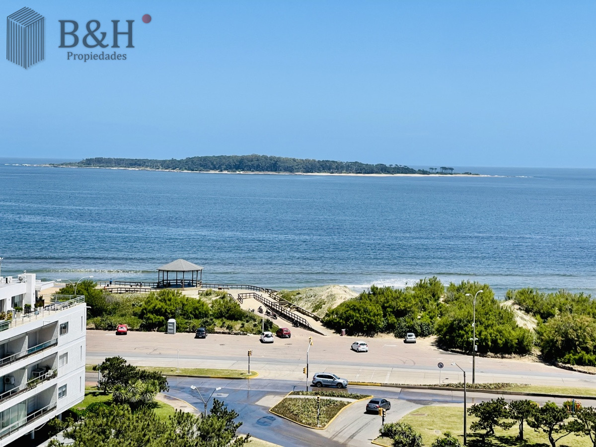 Apartamento ID.1397 - Alquiler temporario de excelente apartamento en torre Le Jardin de Playa Mansa, Punta del Este