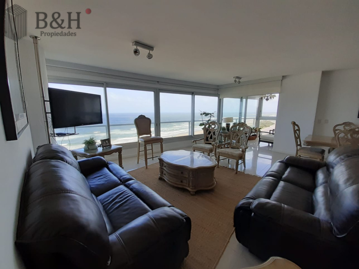 Brava - GoPunta - Portal Inmobiliario de Punta del Este - Maldonado