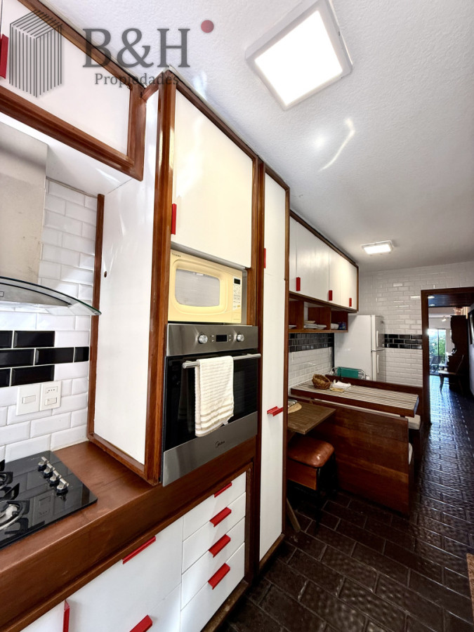 Apartamento ID.6932 - Apartamento en venta con alma de casa. Zona Península Punta del Este