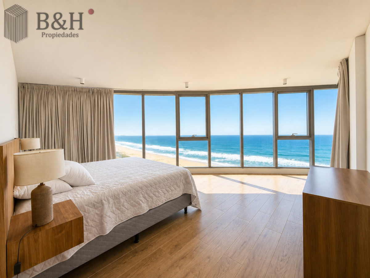 Apartamento ID.7698 - Espectacular Apartamento 3 Dormitorios y Dependencia, Trump Tower, Punta del Este, Brava