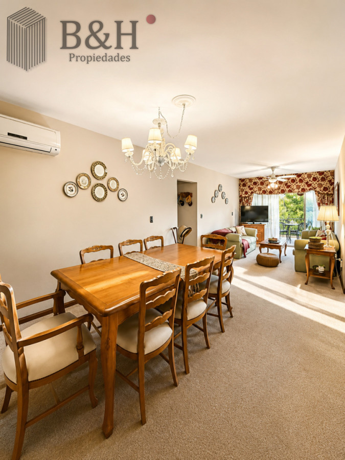 Apartamento ID.7163 - Apartamento en venta playa Mansa de 4 dormitorios y amplia terraza con parrillero propio 