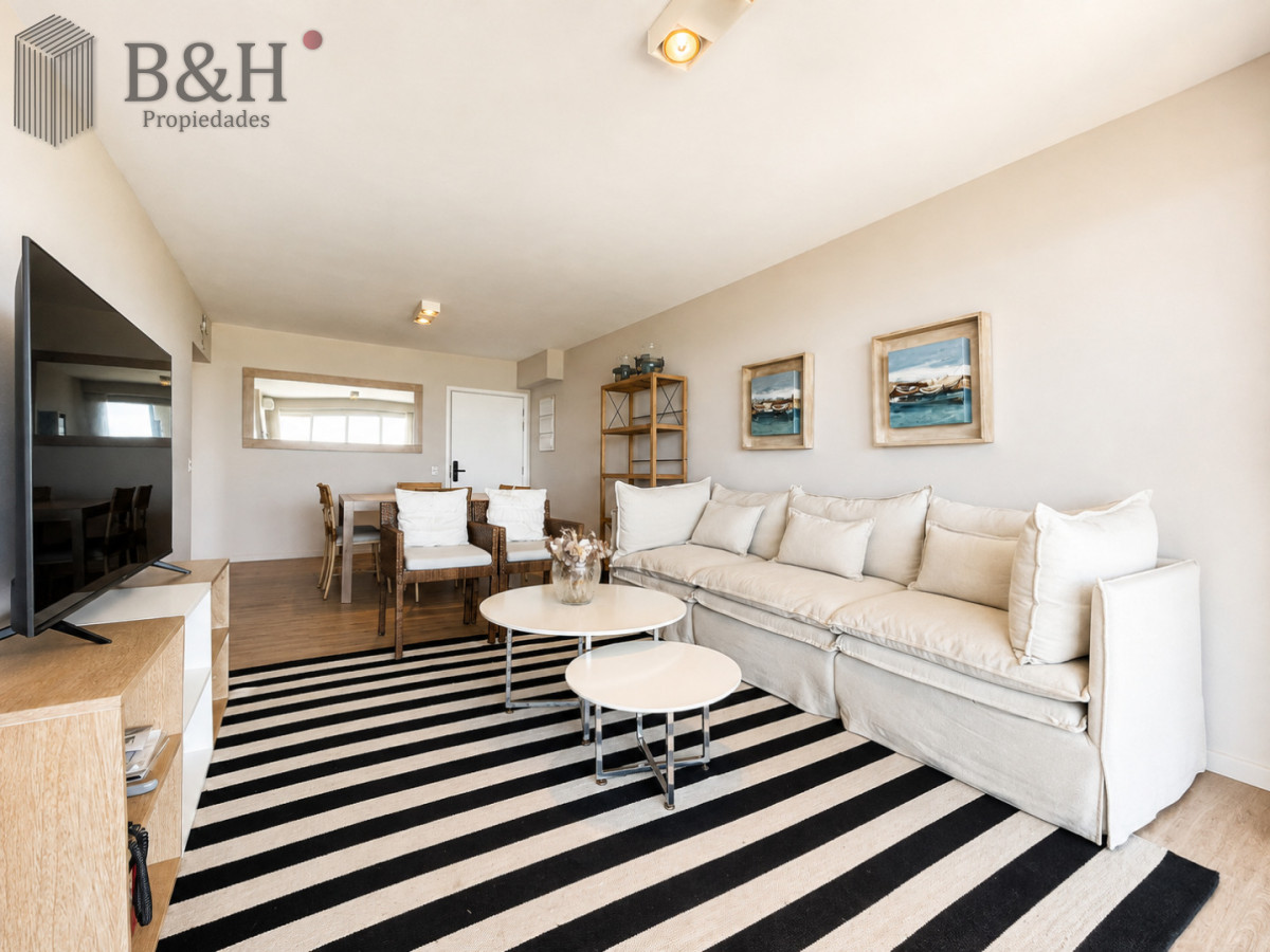 Apartamento ID.8125 - Moderno Apartamento de 3 Dormitorios en Primera Línea del Mar. Blue Marine, Playa Brava Punta del Este