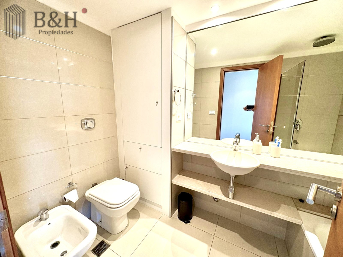 Apartamento ID.6194 - Alquiler temporal de apartamento de 2 dormitorios a pasos de Punta Shopping