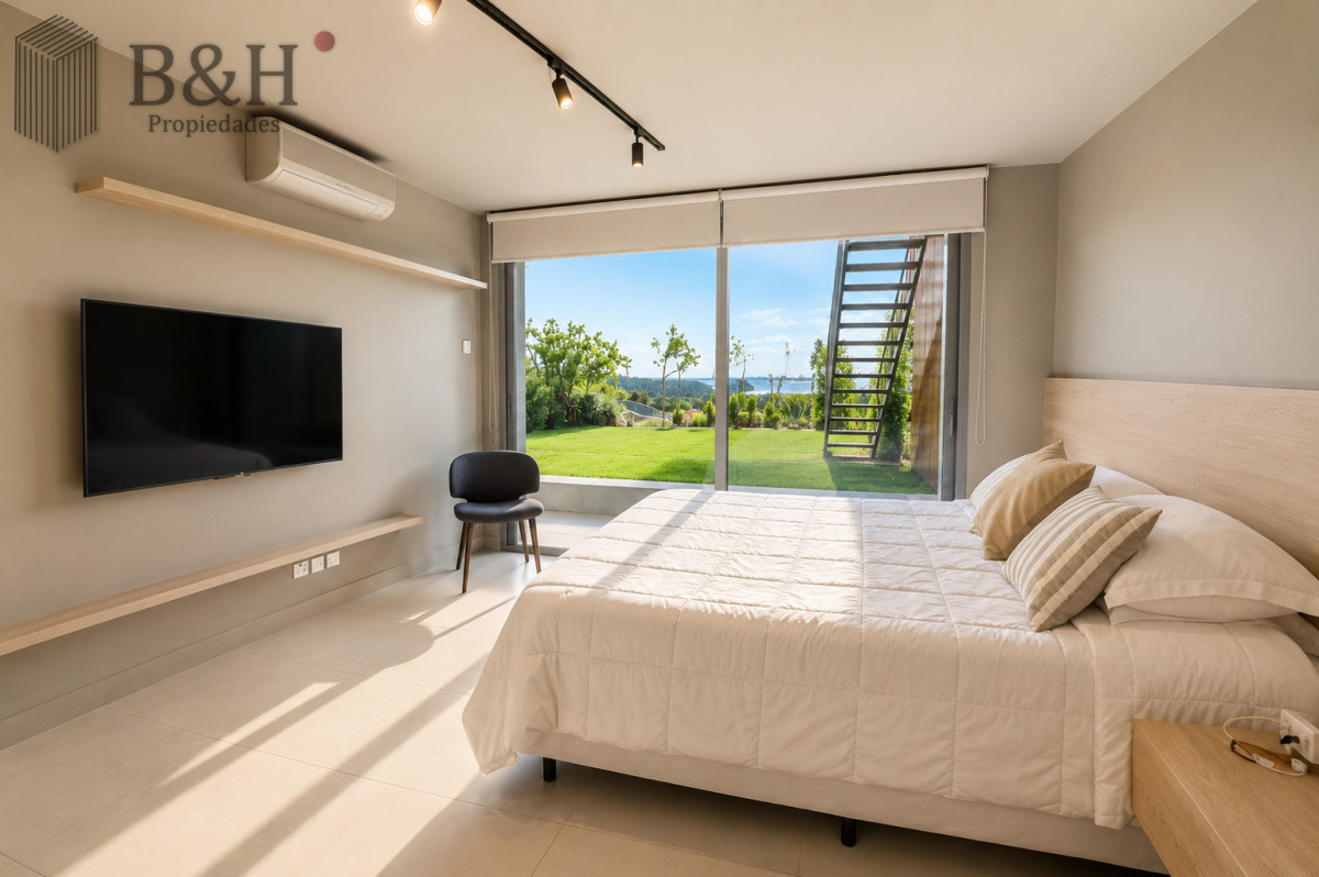 Apartamento ID.7754 - Apartamento de 3 Dormitorios, Parrillero de uso exclusivo y Jardín en Punta Ballena, Punta del Este