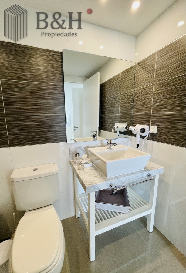 Apartamento ID.6895 - Alquiler temporario y venta de apartamento Penthouse en torre One, Playa Brava