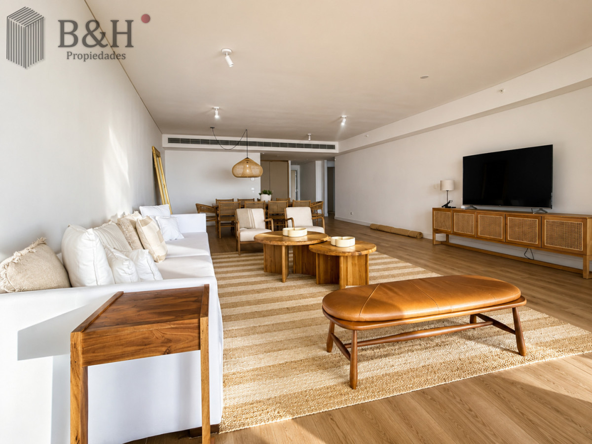 Apartamento ID.7698 - Espectacular Apartamento 3 Dormitorios y Dependencia, Trump Tower, Punta del Este, Brava