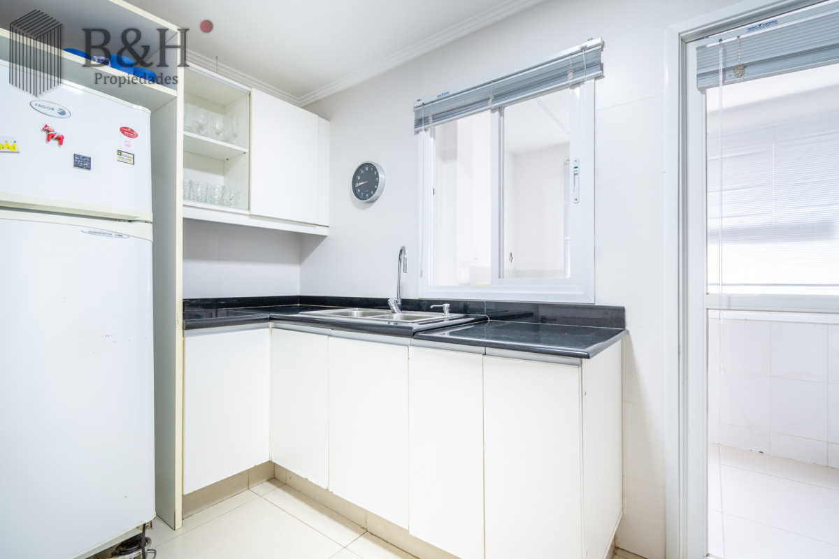 Apartamento ID.316 - Moderno Apartamento de 3 Dormitorios a Pocas Cuadras del Mar En Venta, Playa Brava