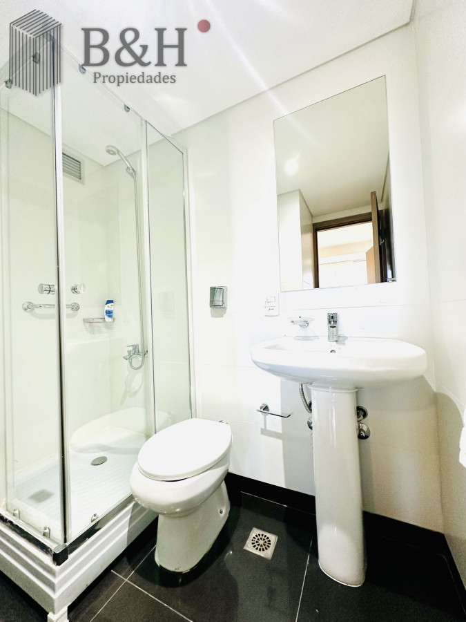 Apartamento ID.3369 - Alquiler de temporada de apartamento en playa Brava de 2 dormitorios mas dependencia de servicio